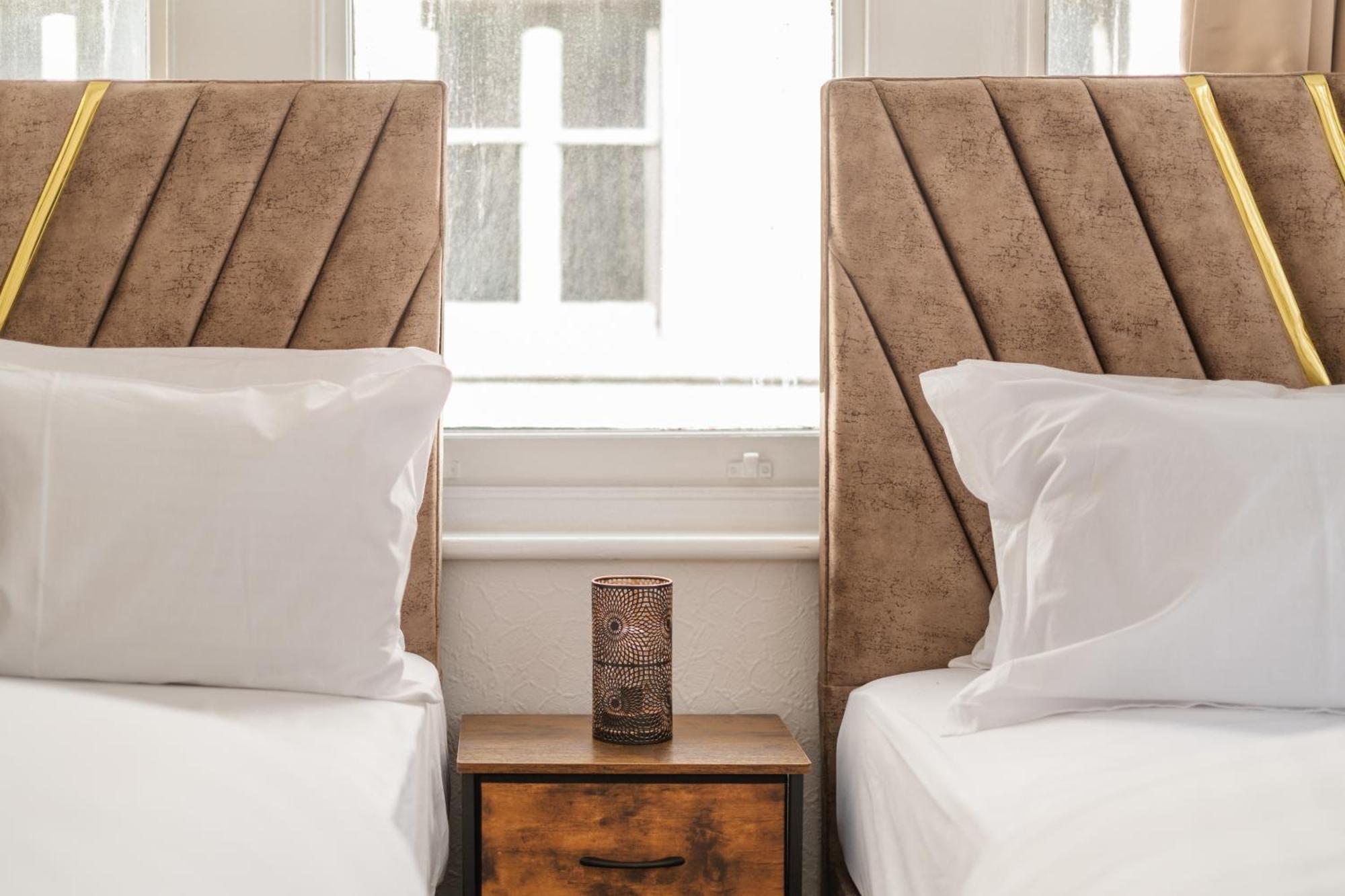 Prime Soho 3-bedroom Steps From Piccadilly And Chinatown 3gh Appartamento *