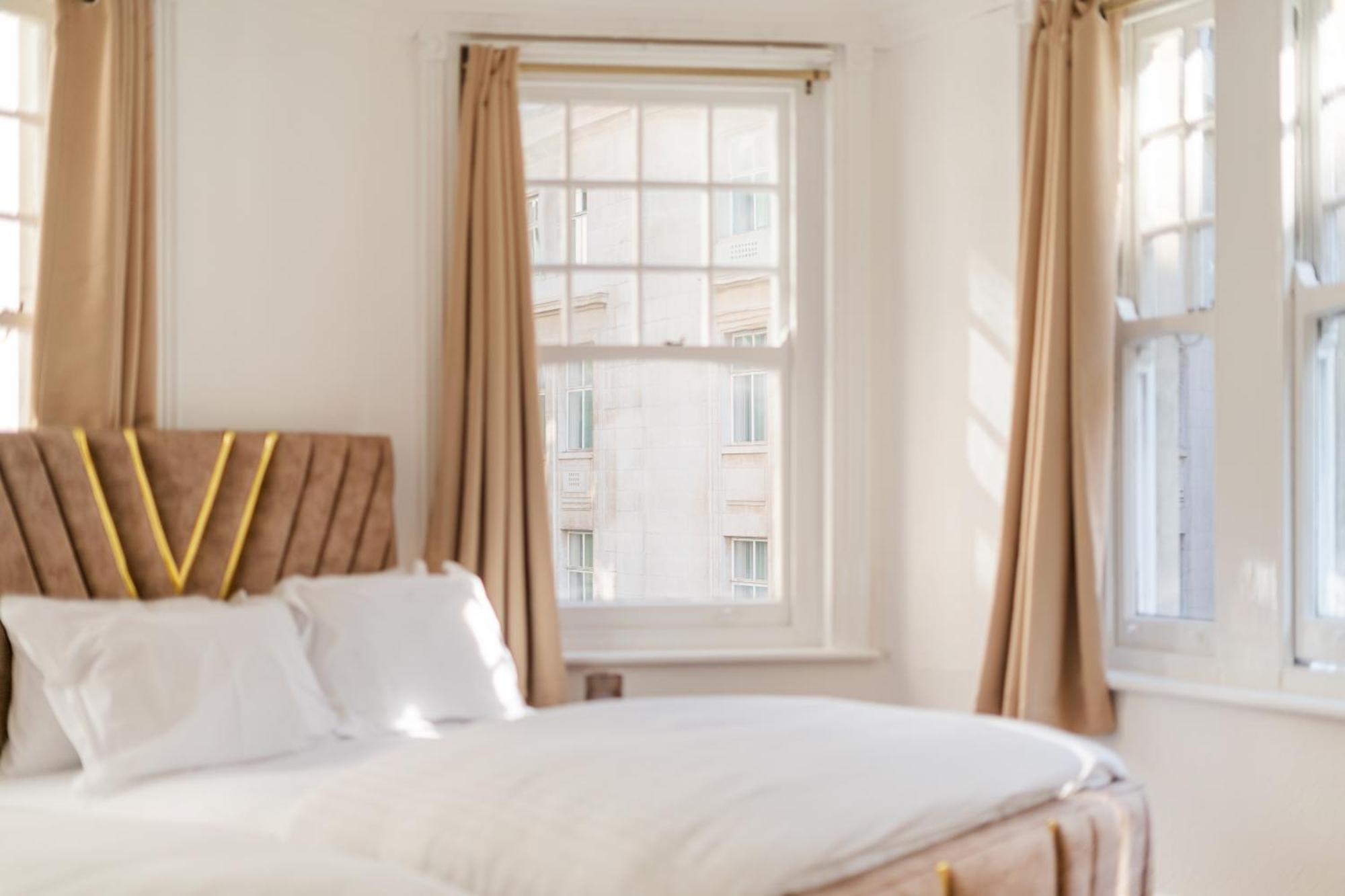Appartamento Prime Soho 3-bedroom Steps From Piccadilly And Chinatown 3gh *